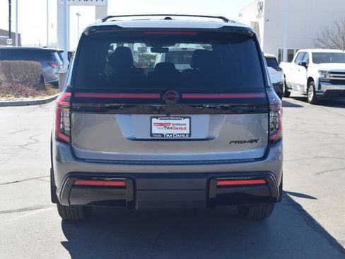 Used 2025 Nissan Armada PRO-4X AWD/4WD image 44