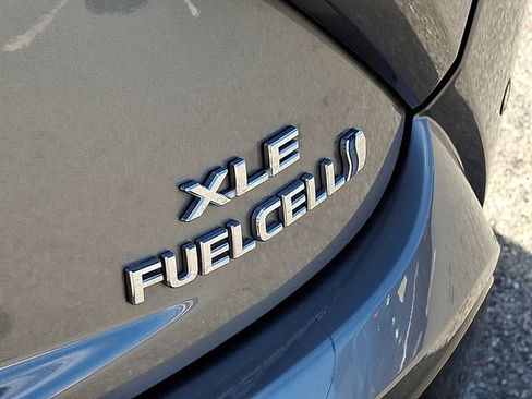 Used 2022 Toyota Mirai XLE w/ Advanced Technology Package image 30