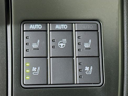 New 2026 Lexus UX 300h AWD w/ Accessory Package (2T) image 19