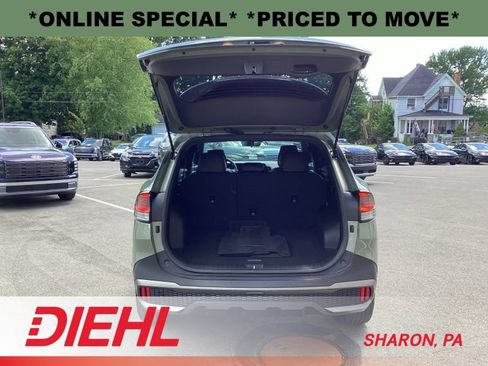 Used 2024 Kia Sportage X-Line AWD/4WD image 11