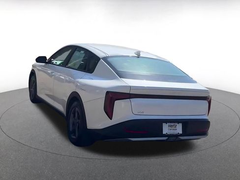 Used 2025 Kia K4 LXS image 11