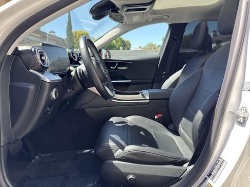 Used 2022 Mercedes-Benz C 300 Sedan w/ Exclusive Trim Package image 11
