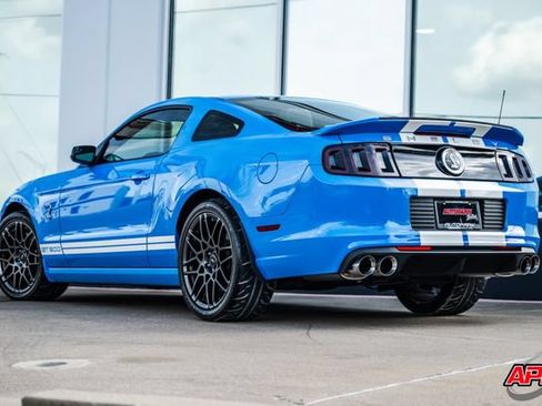 Used 2013 Ford Mustang Shelby GT500 RWD image 52