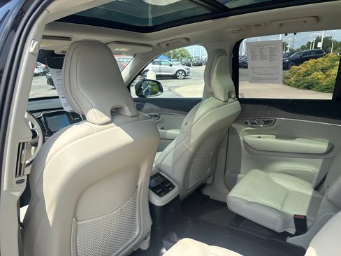 Certified 2024 Volvo XC90 T8 Ultimate w/ Protection Package Premier AWD/4WD image 29