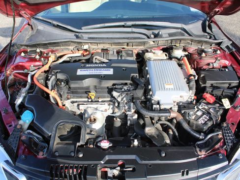 Used 2015 Honda Accord Touring image 15