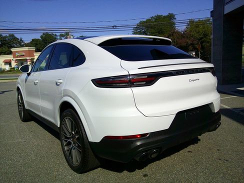 Used 2020 Porsche Cayenne image 12