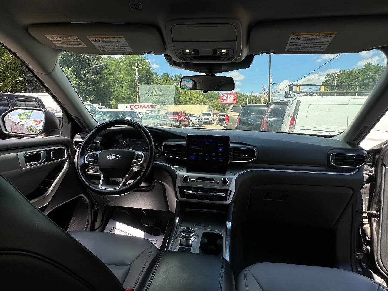 Used 2021 Ford Explorer XLT w/ Equipment Group 202A RWD image 8