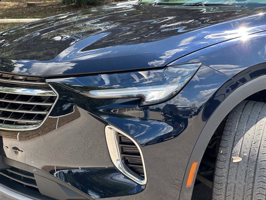 Used 2021 Buick Envision Essence FWD image 26