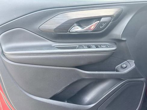 Used 2022 GMC Terrain SLE w/ Driver Convenience Package FWD image 26