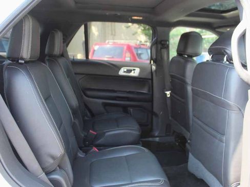 Used 2014 Ford Explorer Sport w/ Equipment Group 401A AWD/4WD image 32