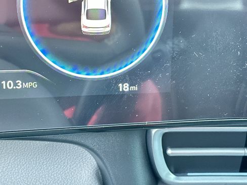 New 2025 Hyundai Elantra SEL image 16