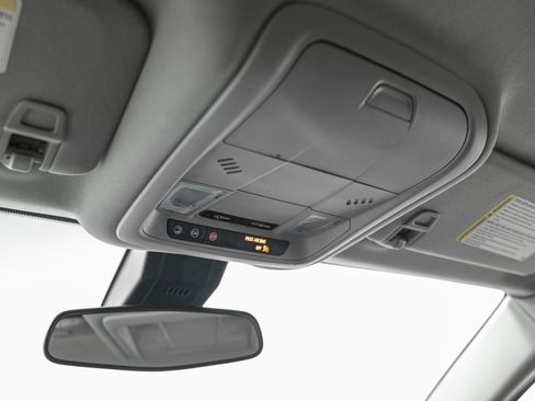 Used 2021 Chevrolet Equinox LT image 26