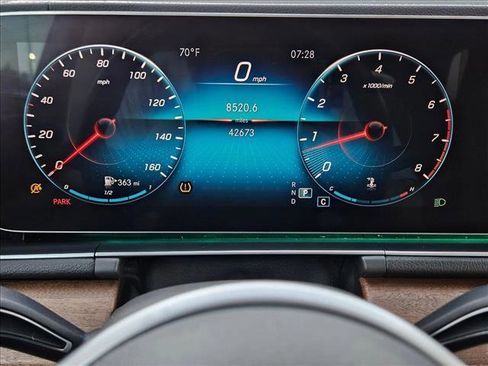 Used 2020 Mercedes-Benz GLE 350 4MATIC image 11