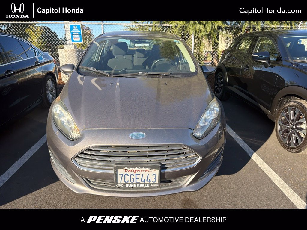 Used 2014 Ford Fiesta SE FWD image 1