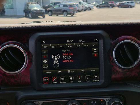 Certified 2022 Jeep Wrangler Unlimited Rubicon w/ LED Lighting Group AWD/4WD image 18