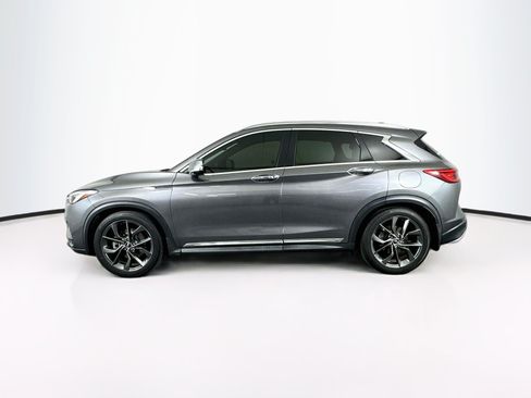 Used 2019 INFINITI QX50 Essential w/ Sensory Package AWD/4WD image 4