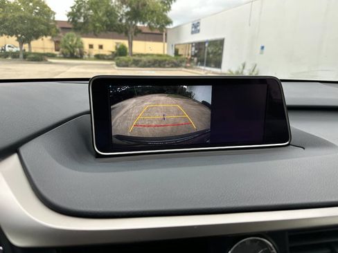 Used 2016 Lexus RX 450h AWD image 34