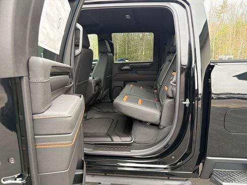 New 2026 GMC Sierra 2500 AT4 w/ Technology Package AWD/4WD image 38