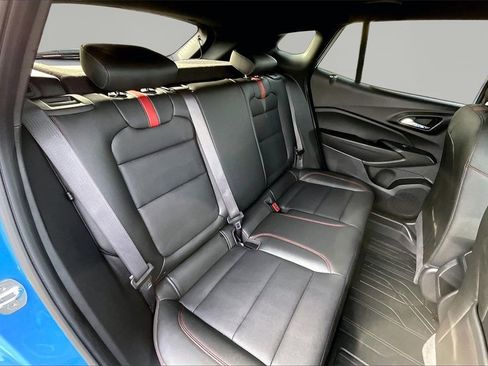 Used 2024 Chevrolet Trax RS w/ Driver Confidence Package image 27