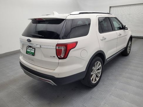 Used 2017 Ford Explorer Limited AWD/4WD image 9