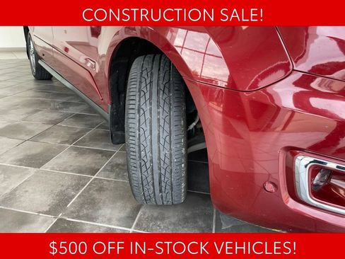 Used 2020 Ford Transit Connect Titanium FWD image 16
