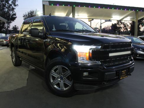 Used 2018 Ford F150 XLT w/ Equipment Group 302A Luxury AWD/4WD image 7