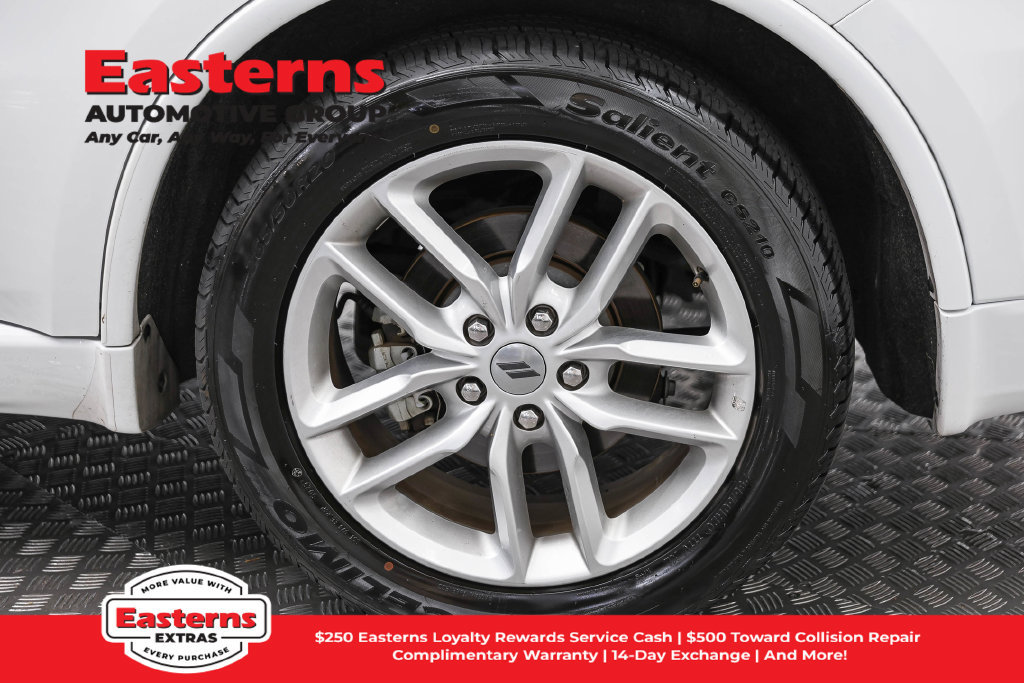 Used 2024 Dodge Durango GT RWD image 33