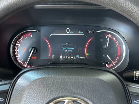 Used 2024 Toyota RAV4 XLE FWD image 22