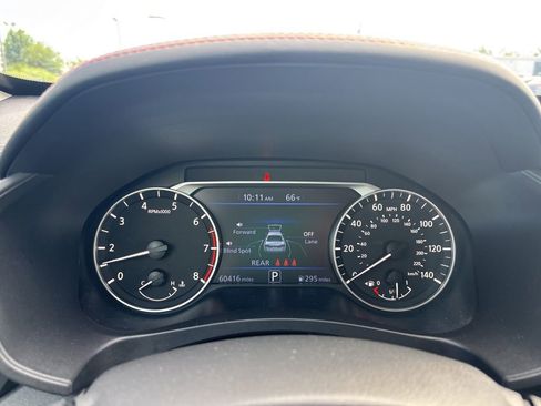 Used 2024 Nissan Altima 2.5 SR FWD image 7