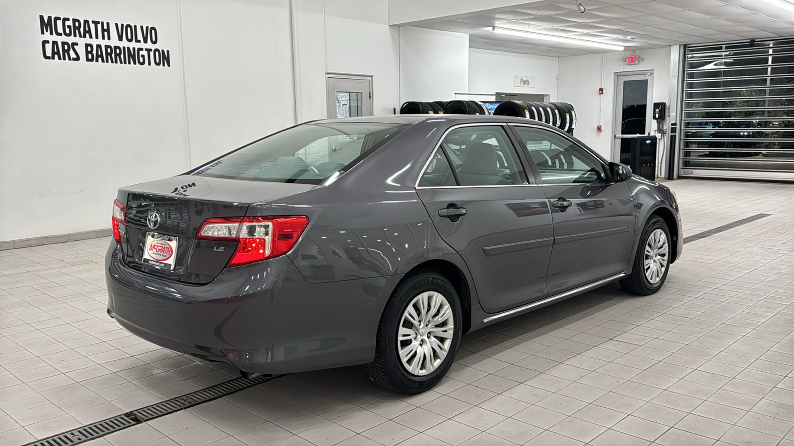 Used 2014 Toyota Camry LE FWD image 5