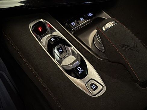 Used 2024 Chevrolet Corvette Stingray Premium Cpe w/ Z51 Performance Package RWD image 8
