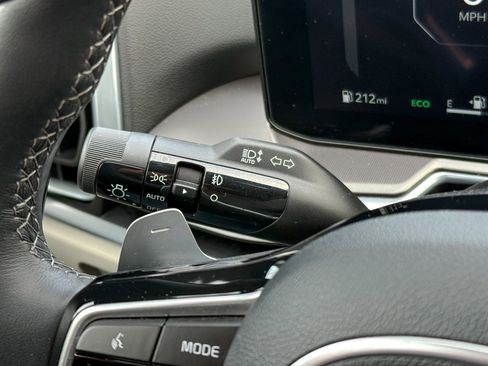 Certified 2025 Kia Sorento SX Prestige image 28