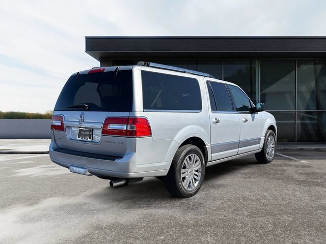 Used 2013 Lincoln Navigator L 2WD w/ HD Trailer Tow Pkg image 5