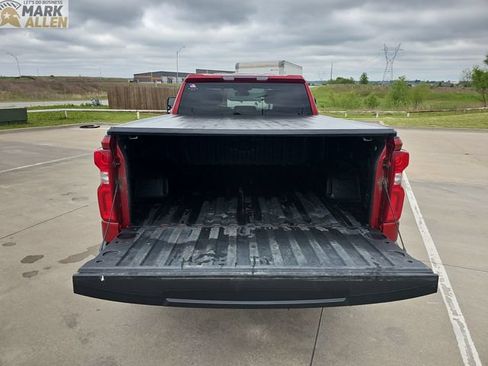 Used 2024 Chevrolet Silverado 1500 RST AWD/4WD image 25