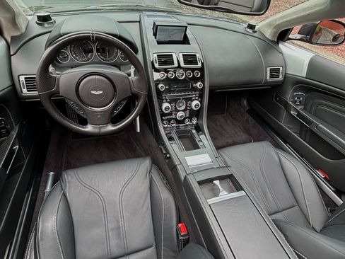 Used 2011 Aston Martin DBS Volante RWD image 16