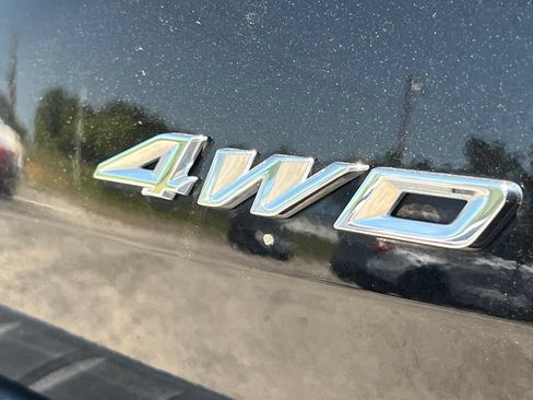 Used 2021 Ford Explorer Limited AWD/4WD image 9