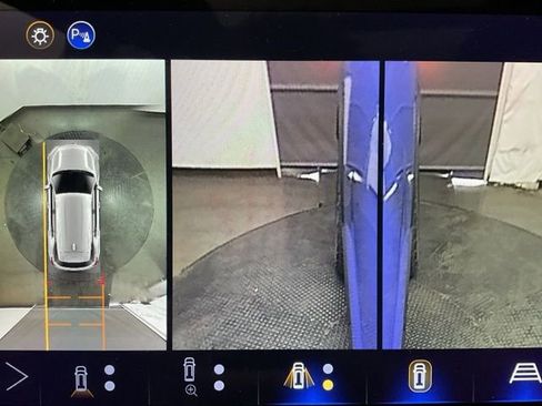 New 2026 Chevrolet Equinox ACTIV w/ Convenience Package III image 18