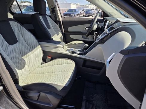 Used 2013 Chevrolet Equinox LS image 26