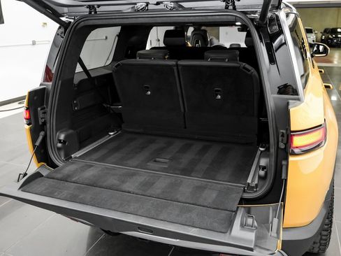 Used 2023 Rivian R1S Adventure image 49