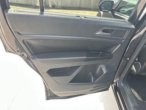 Used 2019 Volkswagen Atlas SE w/ Towing Package FWD image 27