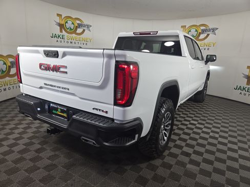 Certified 2022 GMC Sierra 1500 AT4 AWD/4WD image 9