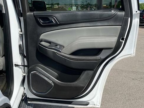Used 2015 Chevrolet Tahoe LT w/ Luxury Package AWD/4WD image 26