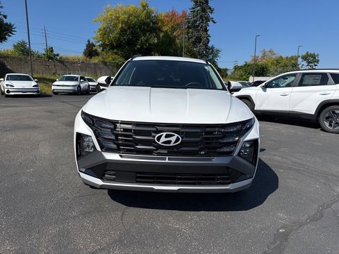 New 2026 Hyundai Tucson SEL image 2