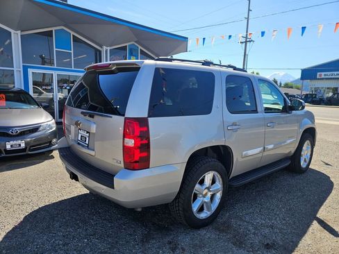Used 2009 Chevrolet Tahoe LT w/ Luxury Package image 7
