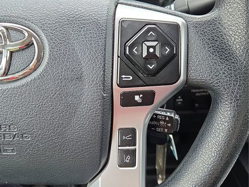 Used 2018 Toyota Tundra SR5 w/ TRD Off Road Package AWD/4WD image 21