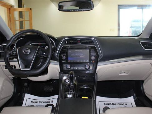 Used 2016 Nissan Maxima 3.5 SV FWD image 14