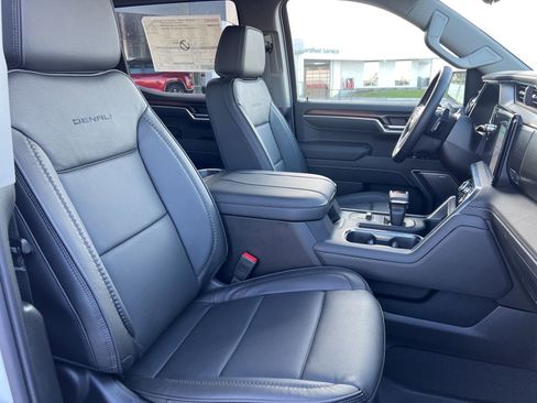 New 2026 GMC Sierra 1500 Denali AWD/4WD image 28