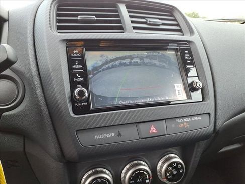 New 2025 Mitsubishi Outlander Sport ES image 9