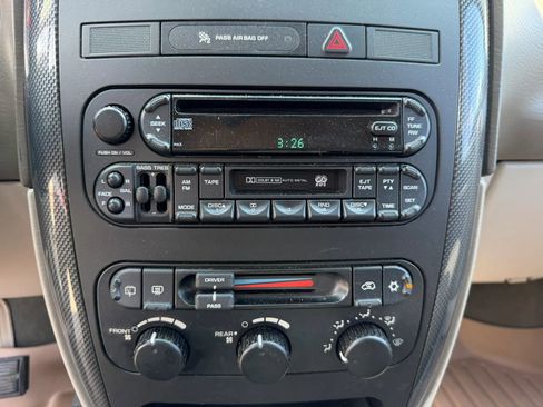 Used 2007 Dodge Grand Caravan SXT FWD image 28