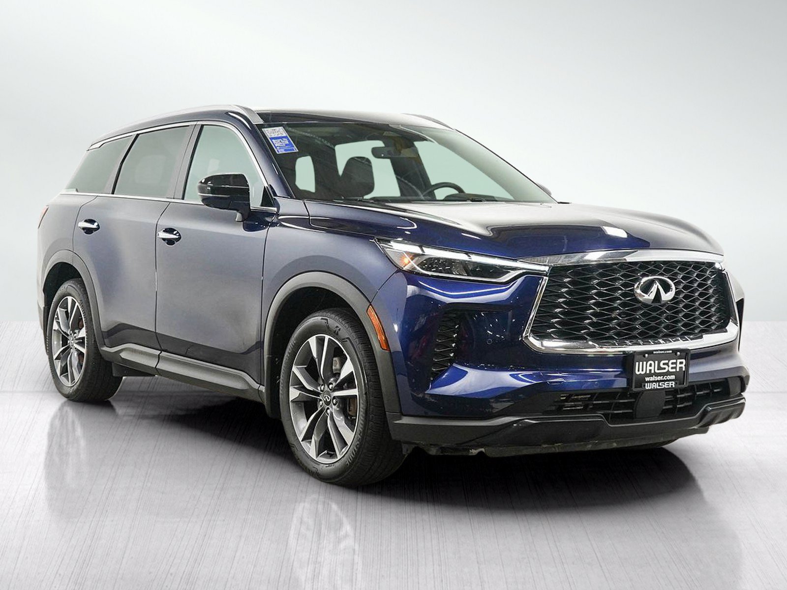 Used 2025 INFINITI QX60 Luxe AWD/4WD image 7
